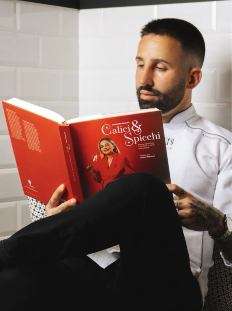 Federico Visinoni con il suo libro
